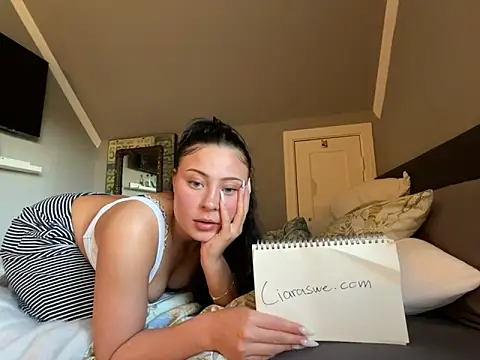 Swedishciara Webcamshow