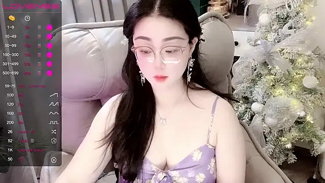 Monica-666888- Show Webcam