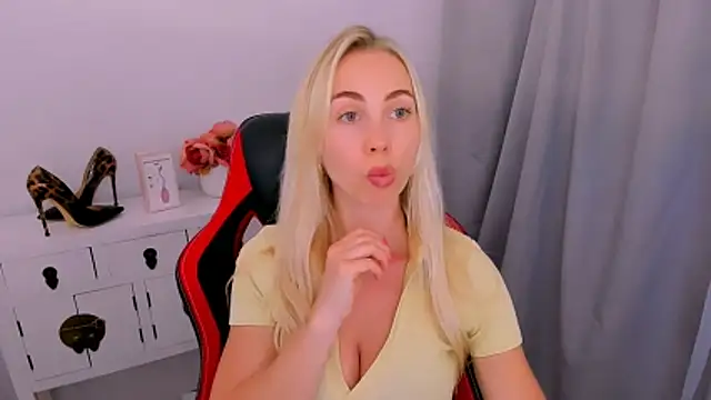 MargaritaRose's Live XXX Chat