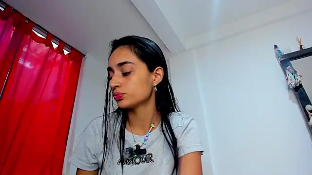 XXX chat uživo modela leilani_X