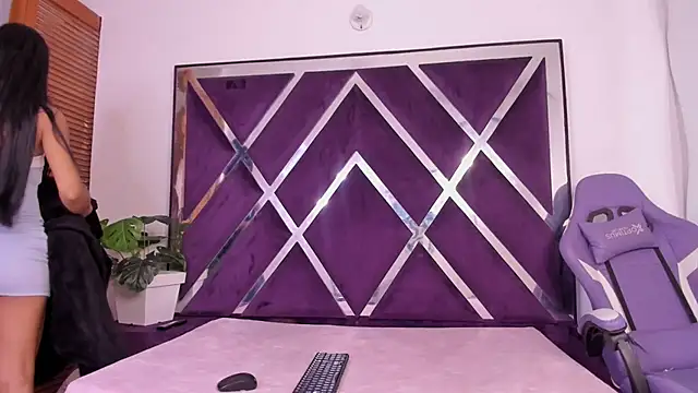 angelkyraasm লাইভ XXX চ্যাট