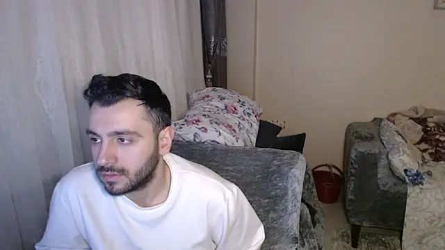 عرض كام handsomeee04