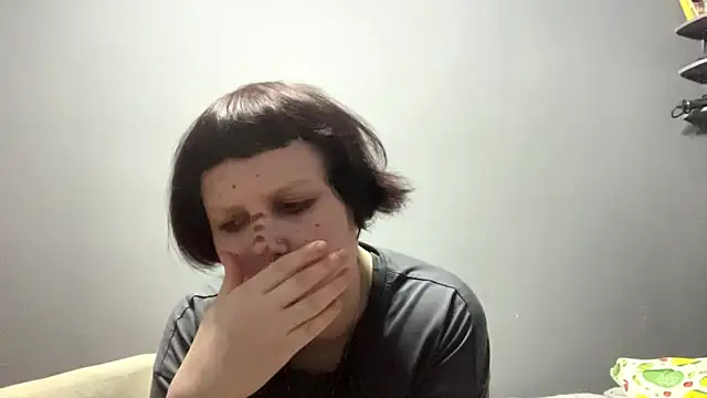 Hissokai live XXX chat