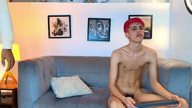 TWINKS_FRIENDS Show Webcam