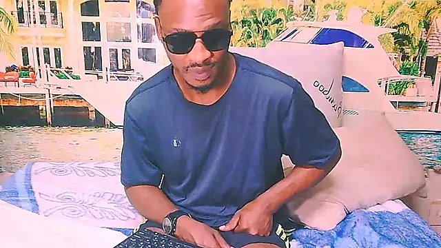 Webkamerová show EbonyTiger69