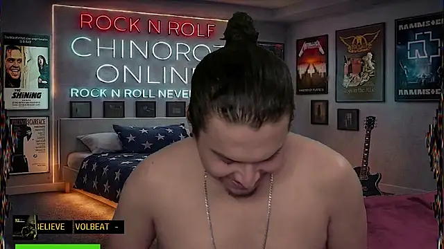 chino_roz: διαδικτυακό σόου στην κάμερα