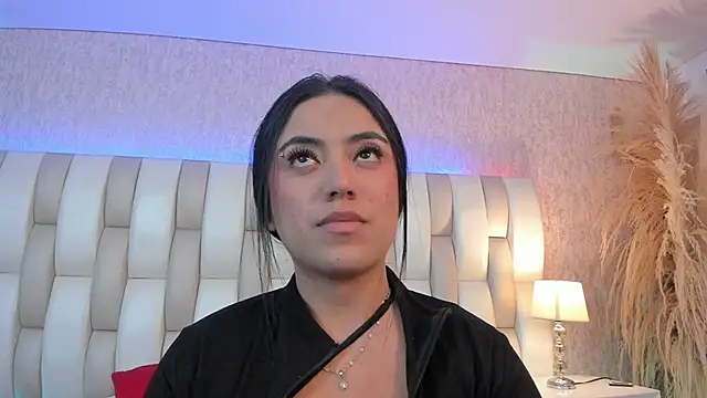 Chatroom XXX en direct de Rebeca_jones