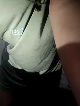 Chat XXX en directo de Yourhearbeat2