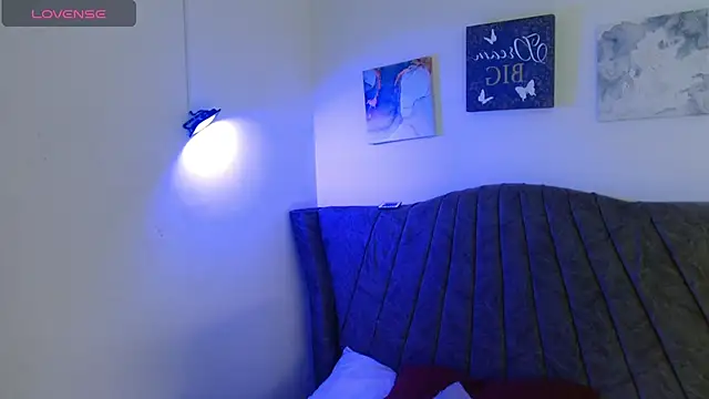 Iris_bloom69 Chat XXX live