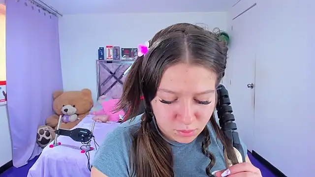 Luna_Analya লাইভ XXX চ্যাট