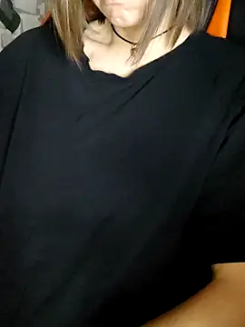 Živý XXX chat Aashikalaa