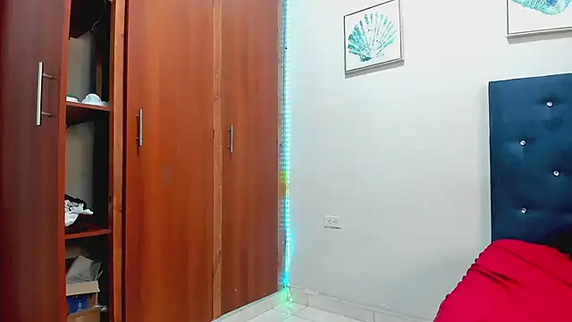 Chat XXX ao vivo de SofiaGonzales_