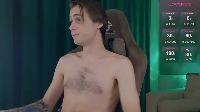 DebugMee webcam show