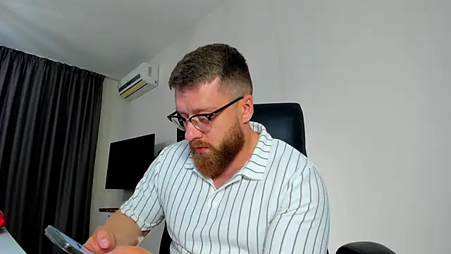 Findom_guy – Kamerová šou