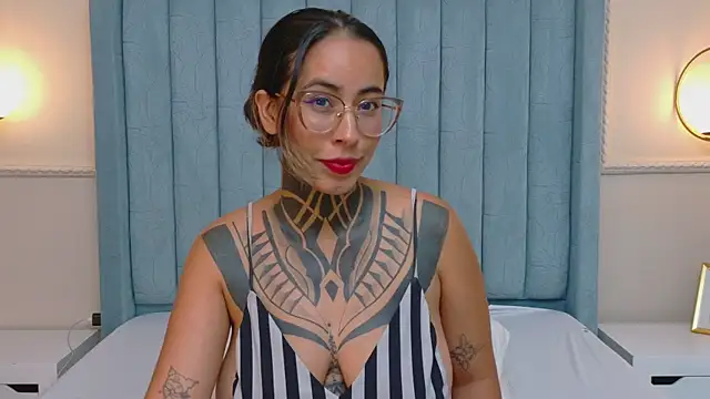Chat XXX Live NicoleBlum