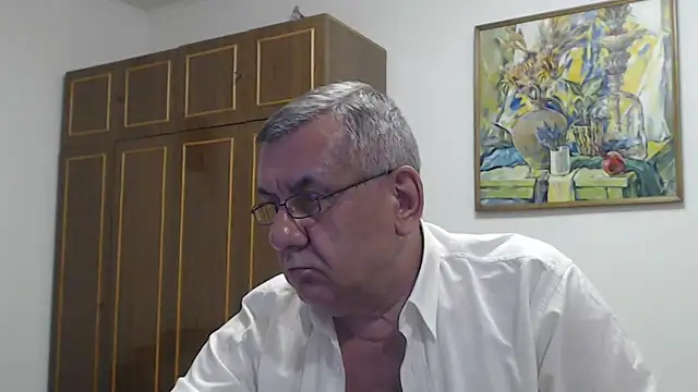 Show modela machomale3 na web-kameri