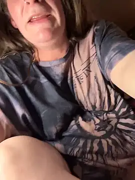 Mini_And_The_Bear Live XXX-Chat