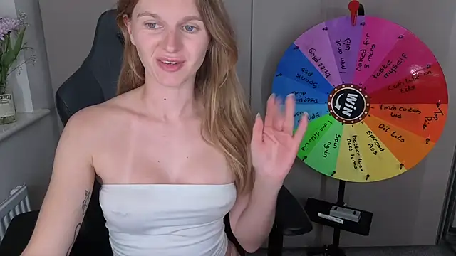 Chat XXX en directo de Lilly-Luscious