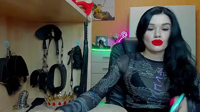 KristiTopxx: онлайн-секс-чат