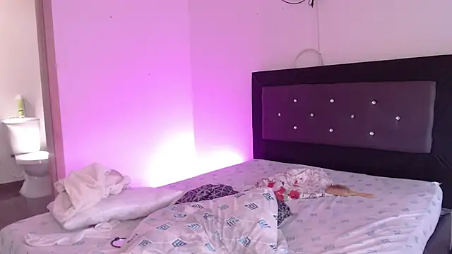 mijoprietosex Adlı Modelin Web Kamerası Şovu
