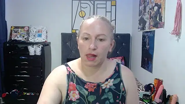 emperabigbootybigass: απευθείας συνομιλία ΧΧΧ