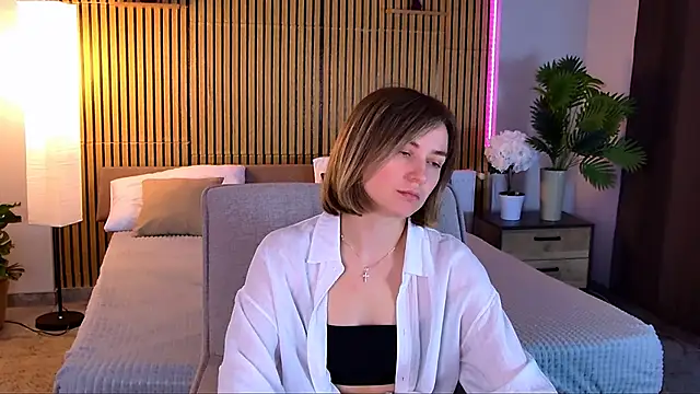 Chat XXX en directo de EmeraldGlow