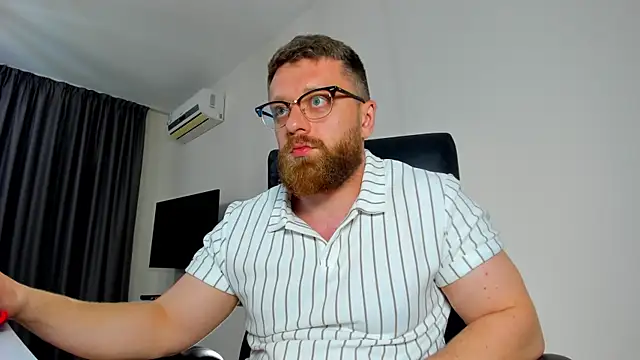 Findom_guy Pertunjukan Webcam