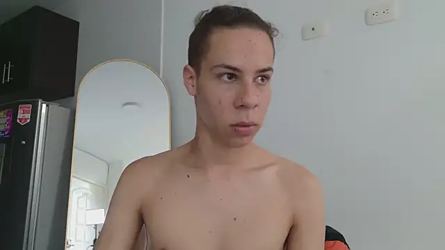 grey___27: απευθείας συνομιλία ΧΧΧ