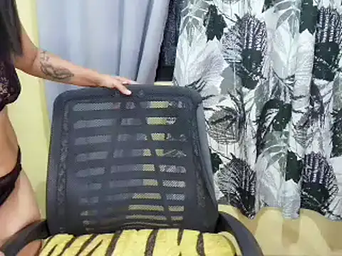 lovelyxmorena Pertunjukan Webcam
