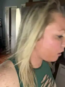 sweetkacibaby's Webcam Show