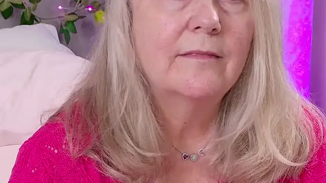 Živý XXX chat Kaitlyn_Winters