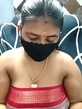 Chat XXX en directo de Tamil_Lotus
