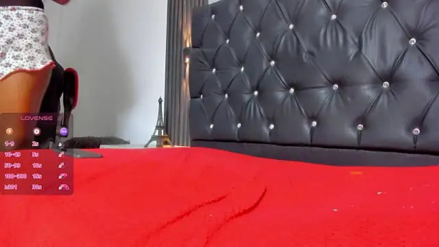 Valentina-Nova-: онлайн-секс-чат