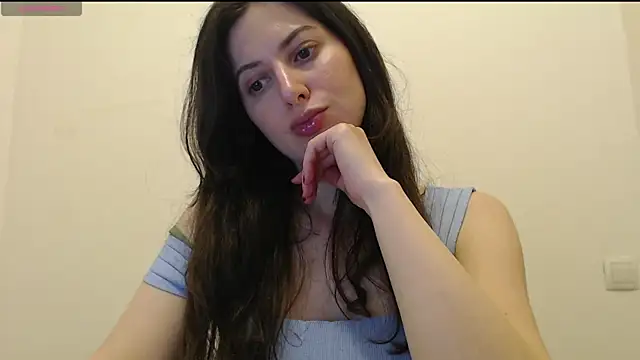 _Hot_Lady_ Adlı Modelin Canlı XXX Sohbeti