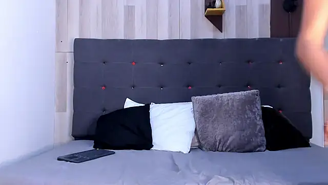 دردشة GabyRouge الجنسية المباشرة