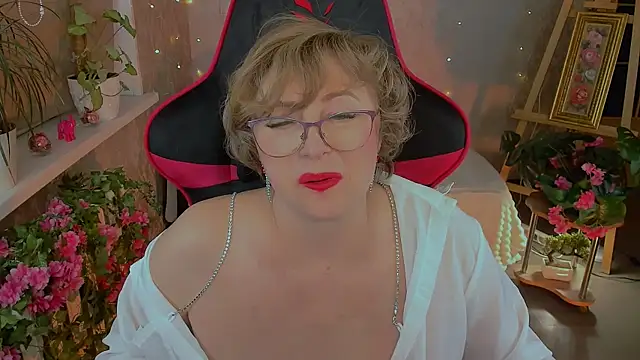 sugar_vivien Adlı Modelin Canlı XXX Sohbeti
