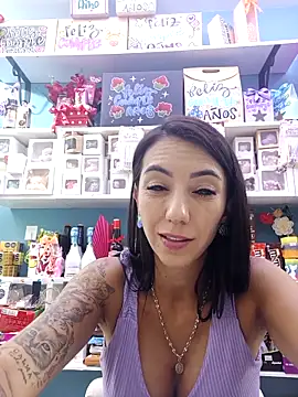 XXX chat uživo modela LunaZambrano