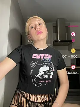 Kittie_Valentine's Live XXX Chat