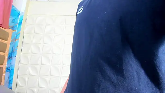 Chat +18 de carlos_vegaa ao vivo