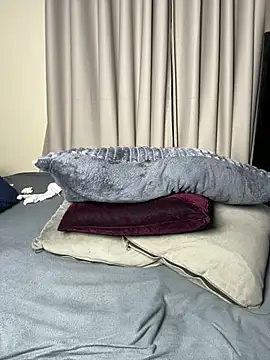 Živý XXX chat Hugemassivebootie
