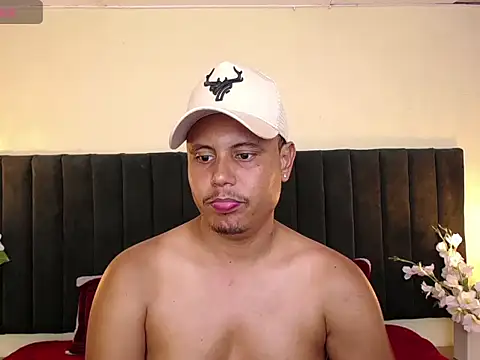 noah_oliver1 Webcamshow