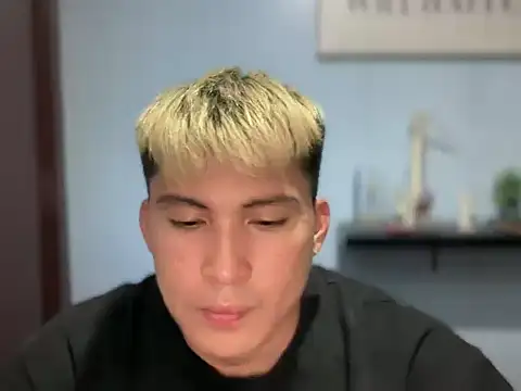 Kingdirtyfog 网络视讯表演