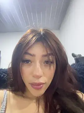 DAKOTA_SAKURA – Naživo XXX chat