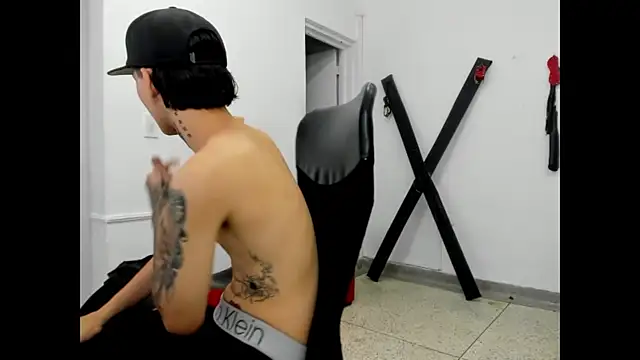 StraightBoy_Nick Webcam-Show