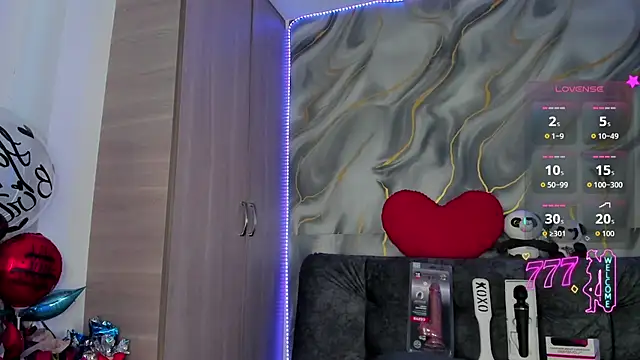 Chat XXX ao vivo de AmberAdams_