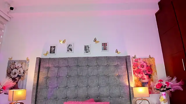 Linda_Fosterr's Webcam Show