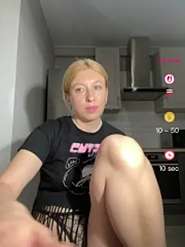 Kittie_Valentine live XXX chat