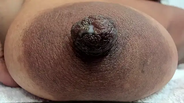 zara_lopez élő XXX-chatje