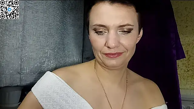 Chat XXX Live HotMamaQueen234