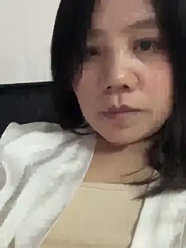 Feifei123521 在線直播表演
